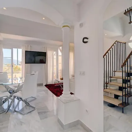 Puerto Banus Penthouse Duplex Corner Apartment Marbella Exterior photo